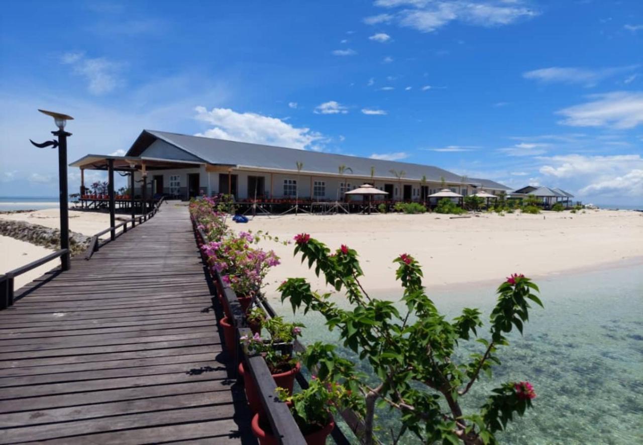 Santiri Island Resort Semporna Ngoại thất bức ảnh