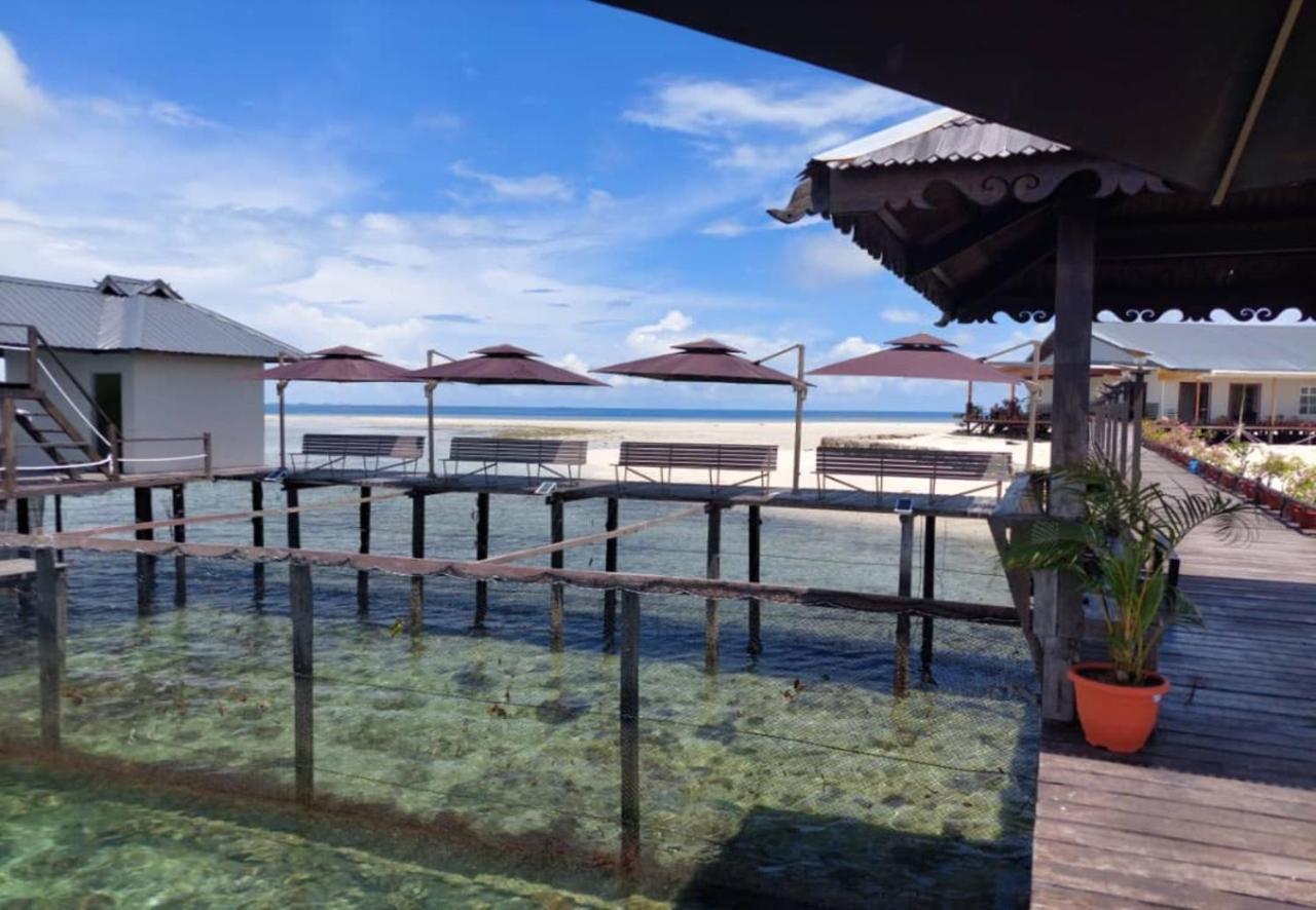 Santiri Island Resort Semporna Ngoại thất bức ảnh
